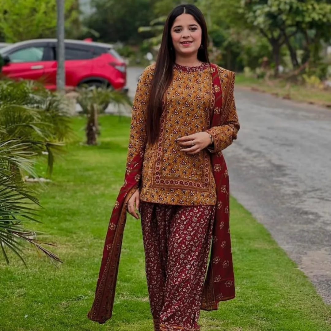 HAPPY (FARSHI SHALWAR) 3pc STITCHED FOR GIRLS